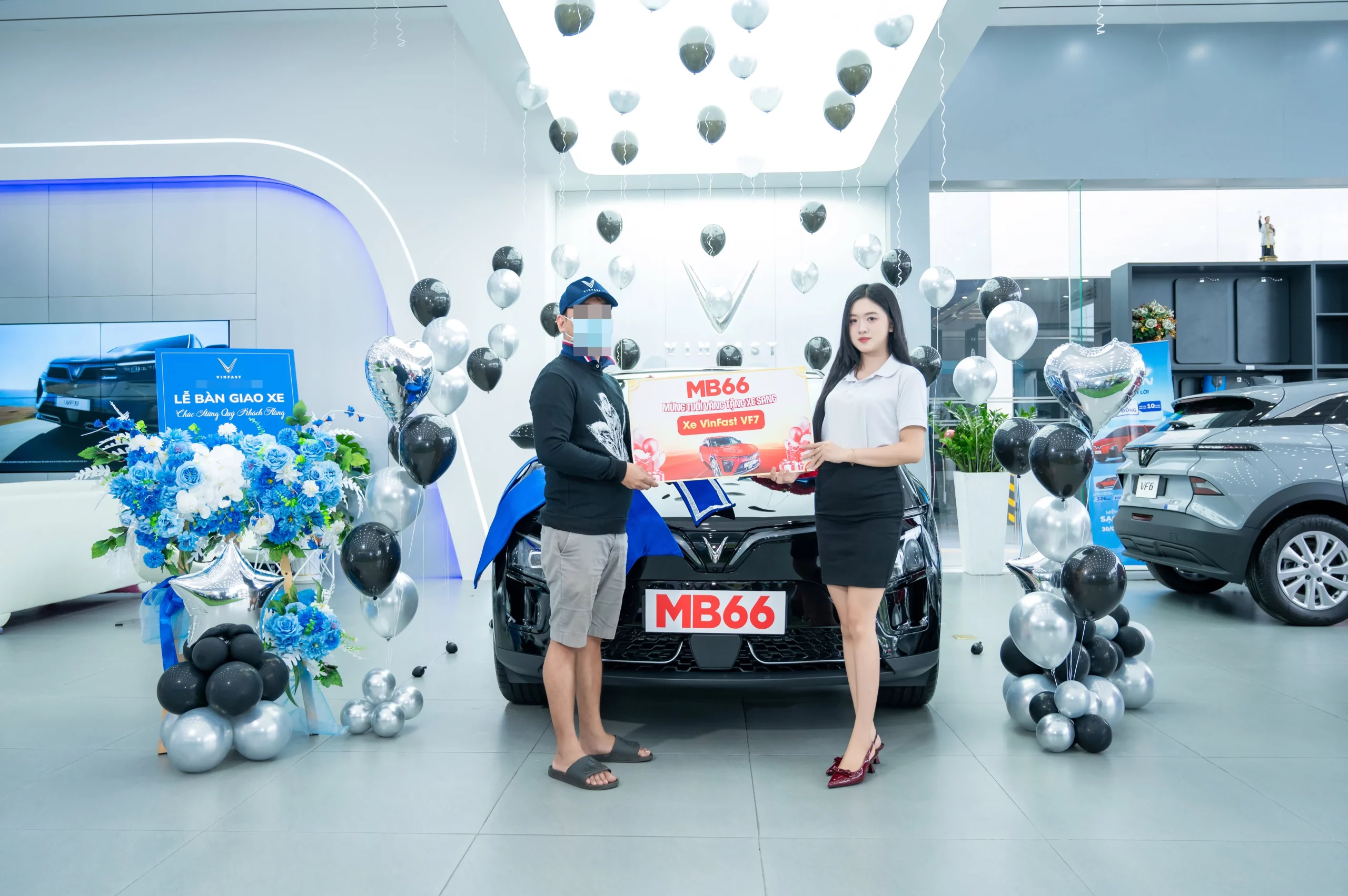 Lễ trao xe Vinfast VF7 tại TP.HCM